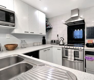 Apartment Living - Photo 3