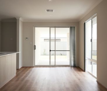 Brand New Four Bedroom Home - Ready To Move Into! - Photo 3