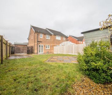2 bedroom semi-detached house to rent - Photo 4