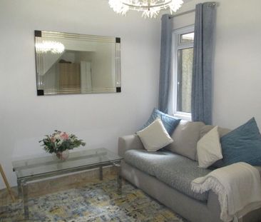Antrim Road, Newtownabbey, BT36 4RF - Photo 3