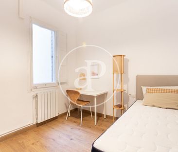 Apartment for rent in Gran de Gracia - Photo 4