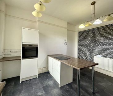 4 bedroom terraced house to rent - Photo 6