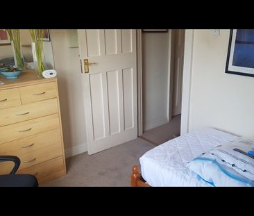 Room in a Shared House, Coombe Lane, BS9 - Photo 6
