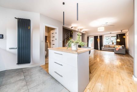 Nowocześnie urządzony dom na Strzeszynie - Фото 2