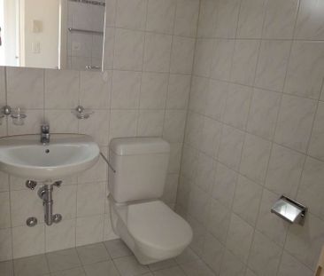 Gemütliche 2-Zimmer-Wohnung in Dübendorf zentral gelegen - Photo 2