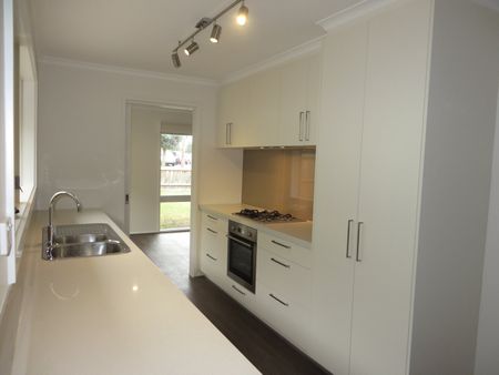 TOTALLY RENOVATED FAMILY HOME IN THE HEART OF SANDRINGHAM - Photo 5