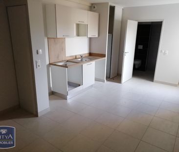 Location Appartement 1 pièce 24m² BOUJAN SUR LIBRON 34760 - Photo 1