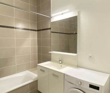 Location Appartement 2 pièces 43m² - Photo 2