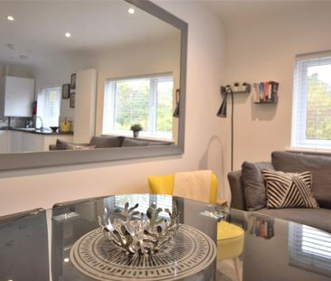 2 bedroom maisonette to rent - Photo 3