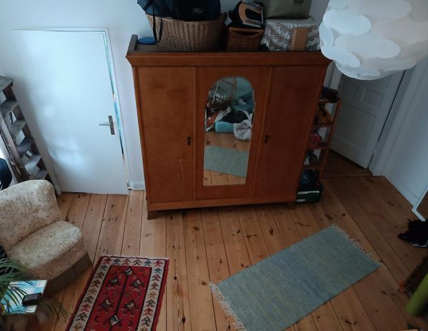 Sunny Maisonette with roof terrace in Neukölln for 14 days - Foto 1