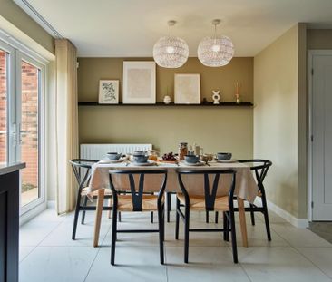 3 bedroom semi-detached house to rent - Photo 1