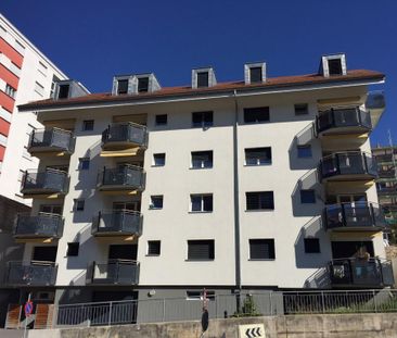 Magnifique appartement de 3,5 pièces au 2ème étage avec balcon. - Foto 1