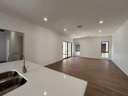 Newly Built 3x2 Home in Excellent Location - Photo 3