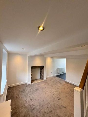 Rochdale Road, Edenfield Ramsbottom, BL0 - Photo 3