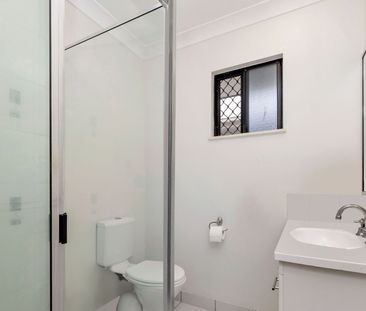 Modern Family Home in a Quiet Location - Photo 5