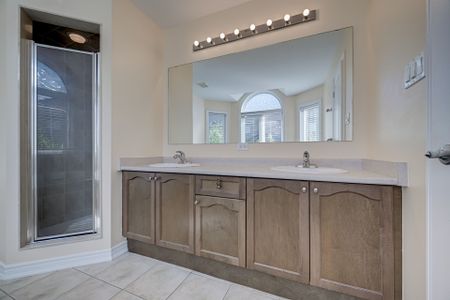 For Lease - 3407 Whilabout Terrace, Oakville, Ontario - Photo 4