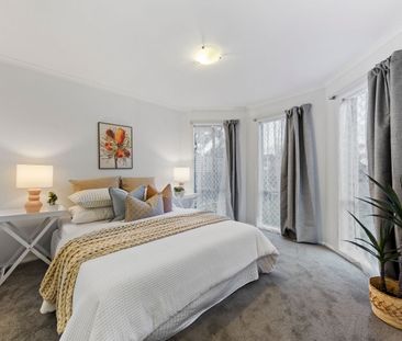 CLOSE TO EVERYTHING! - Photo 5