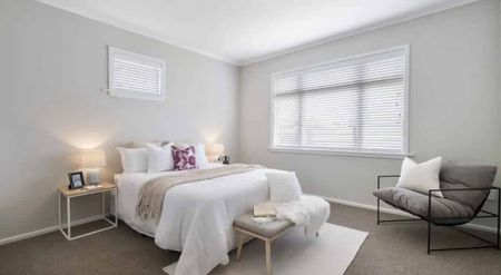 Newly Renovated 3-Bedroom Home - Photo 3