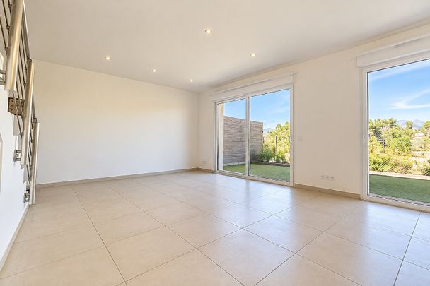 Maison Montauroux 3 pièces de 62 m2 avec exterieur - Photo 1