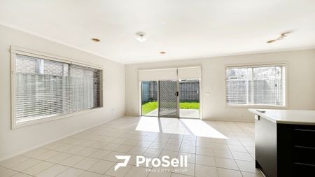 33 Edmund Street, Pakenham - Photo 3