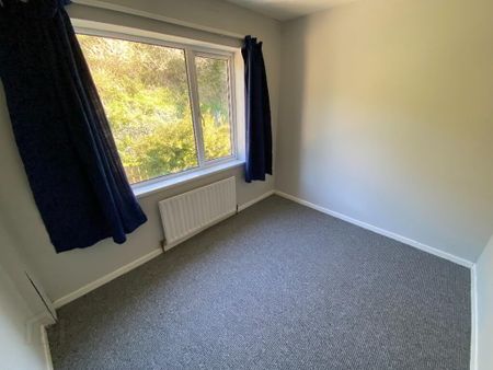 27 Ardpatrick Avenue, Downpatrick, BT30 6JF - Photo 4