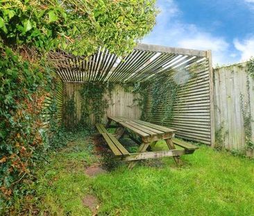 Robert Street, Cathays, Cardiff, CF24 - Photo 1