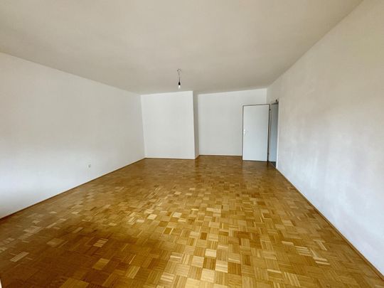 Geidorf: Großzügige 4 Zimmer-Mietwohnung, verglaste Loggia, WEG geeignet. - Photo 1