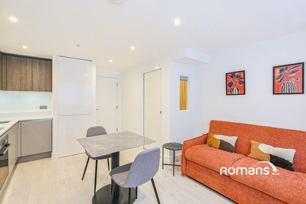 1 bedroom flat to rent - Photo 1