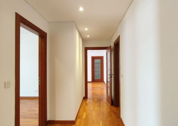 Apartamento T3 em Lisboa