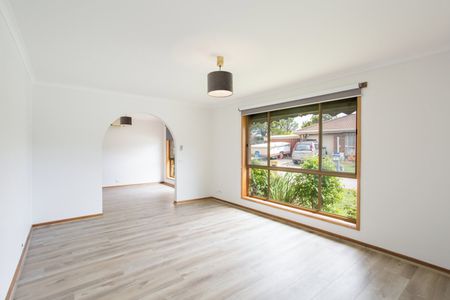 TWO BEDROOM UNIT IN BROWN HILL! - Photo 2