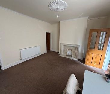 2 bedroom house to rent - Photo 2