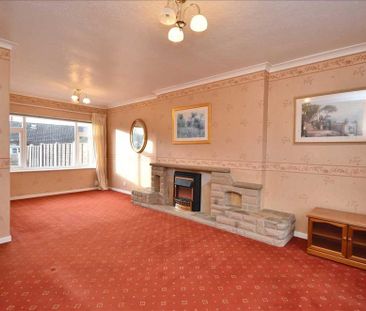3 bedroom semi-detached house to rent - Photo 2