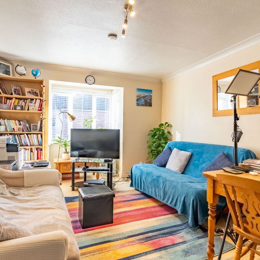 Available unfurnished from 31/03/2026 - Photo 1