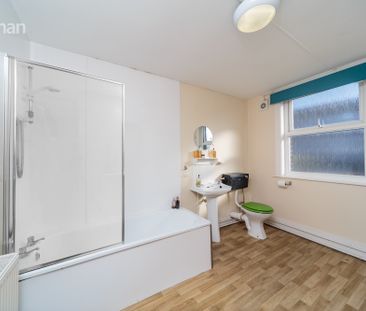 3 bedroom terraced house to rent - Photo 2