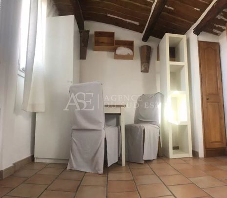 Location Studio - Photo 1