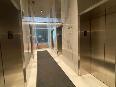 For Lease - 88 Queen Street Unit# 5212, Toronto, Ontario - Photo 2