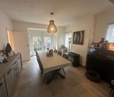 Vrijstaande woning met 2 slaapkamers, garage en tuin - Photo 2