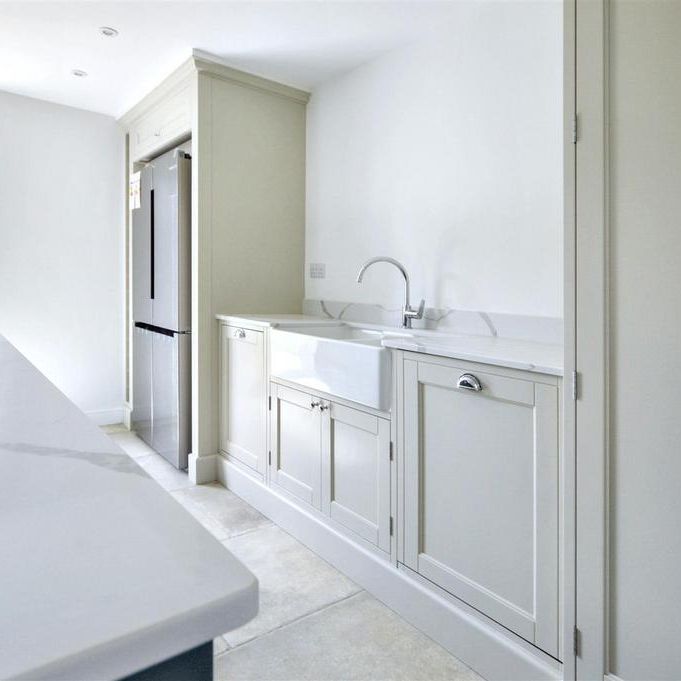 4 bedroom house to rent - Photo 1