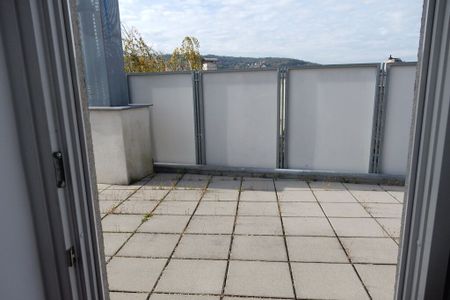 Rathausplatz - 3 Zimmer - Dachgeschoss - Wohnung mit Terrasse! - Foto 2