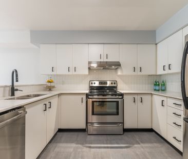 For Lease - 318 Lorry Greenberg Drive Unit# 206, Hunt Club - South ... - Photo 4