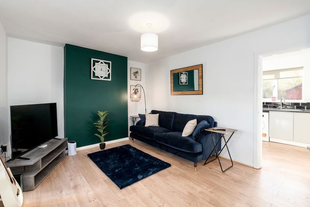 3 Bed Terraced House, Woodside Road, NG9 - Photo 1