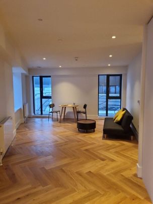 1 Bed Flat, Elder Street, EH1 - Photo 1