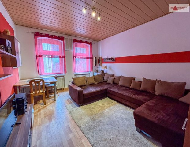 Vollmöblierte 2-Raum-Wohnung in ruhiger, zentraler Lage von Aue - Photo 1