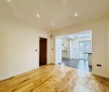 3 bedroom semi-detached house to rent - Photo 3