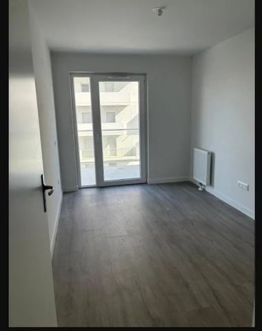 Location Appartement 3 pièces 61m² BOULOGNE SUR MER 62200 - Photo 3