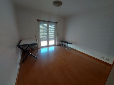 APARTAMENTO T2 MOBILADO PARA ARRENDAMENTO, NOVA AZEDA - Photo 2