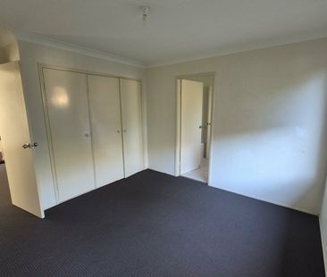 Family Home on a Quiet Street! - Photo 1