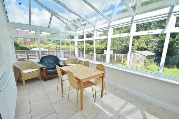 3 bedroom semi-detached house to rent - Photo 1