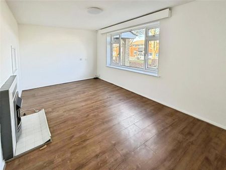 2 bedroom semi-detached house to rent - Photo 2