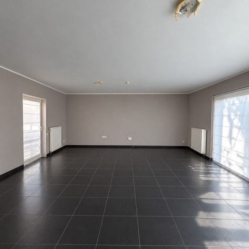 Huis te huur in Wingene voor € 950 met 3 slaapkamers - Foto 1